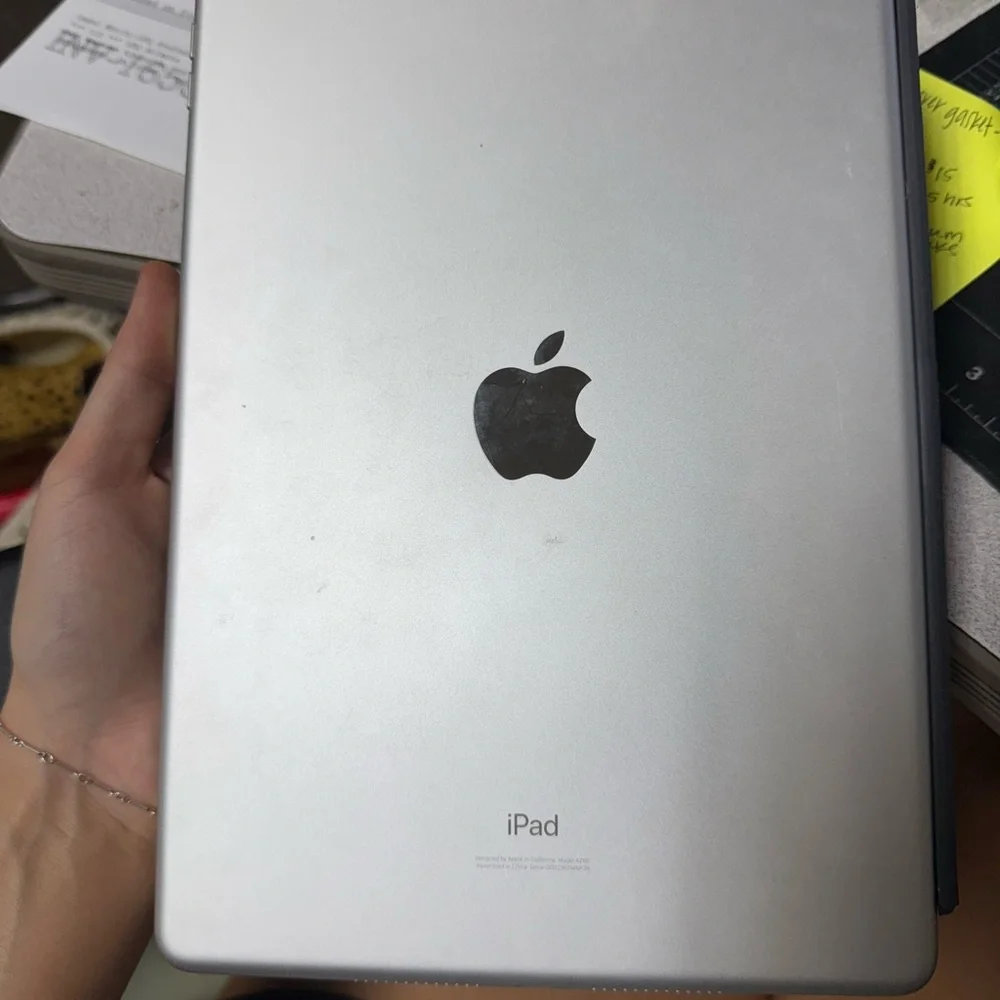 Apple Silver Tablet Keyboard for iPad